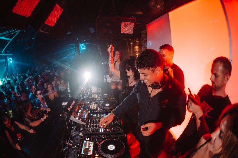 Paradise in DC10